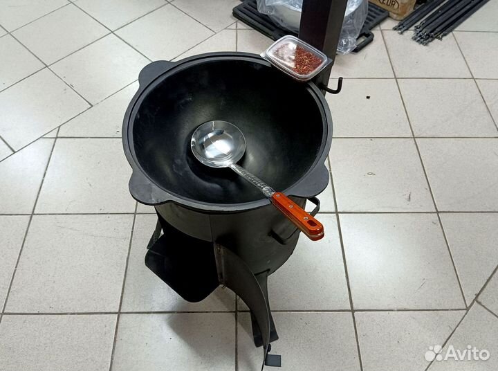 Казан чугунный 12 литров с печкой