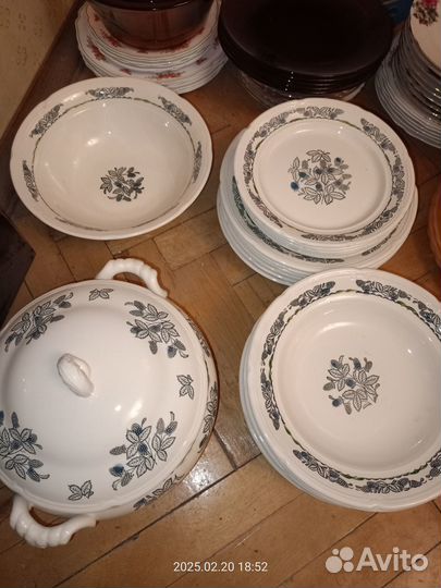 Набор посуды из 26 предметов Конаково