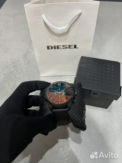 Часы diesel