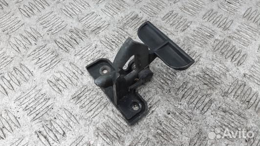 Замок капота mercedes benz M-class W164 (6AD05VR01