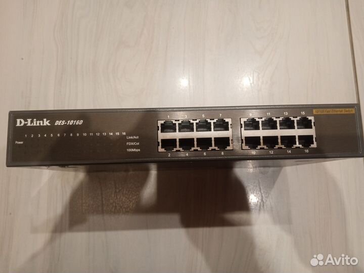 Коммутатор D-Link Des 1016d