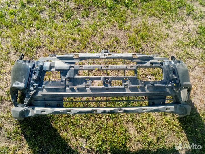 Бампер передний Mitsubishi Outlander 3 Gf