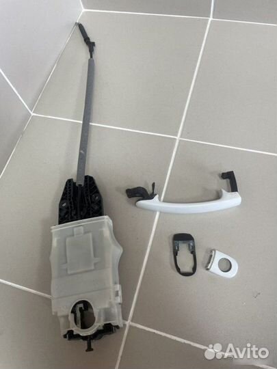 Ручка двери передняя левая Skoda Rapid 2