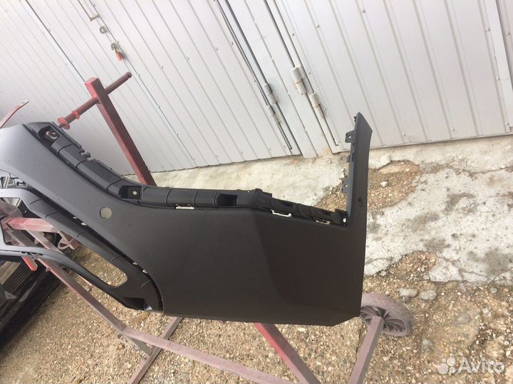 Юбка заднего бампера Hyundai santa fe 4