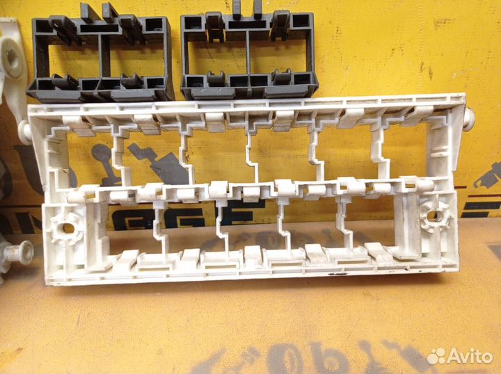 Кронштейн проводки Seat Ibiza Polo Classic Lupo