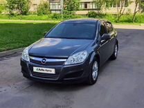 Opel Astra 1.8 AT, 2011, 30 500 км, с пробегом, цена 1 200 000 руб.