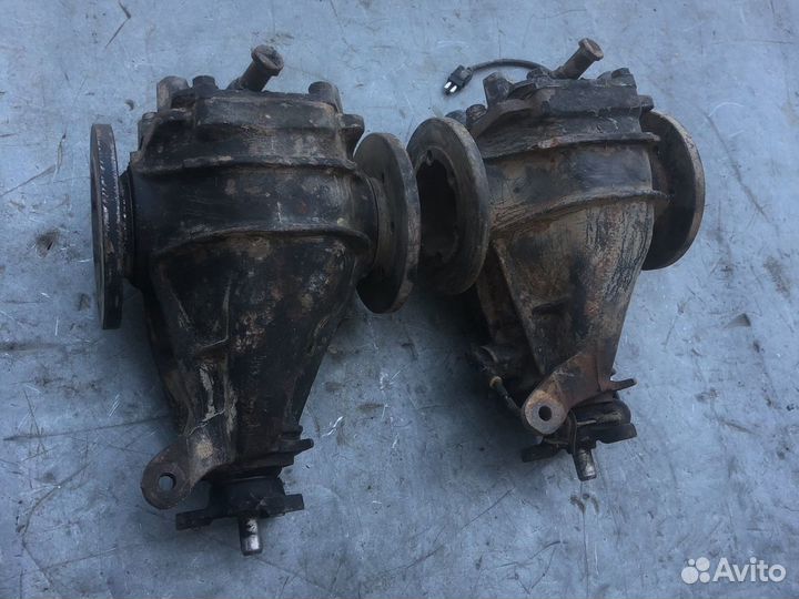 Редуктор W124 3.42 3.07 с ABS и без