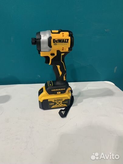 Набор 2в1 DeWalt гайковерт и винтоверт 18v