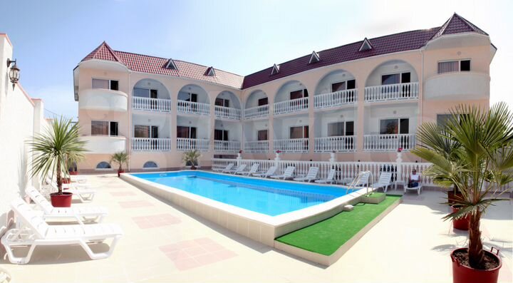 Комната 24 м² в > 9-к., 3/3 эт.