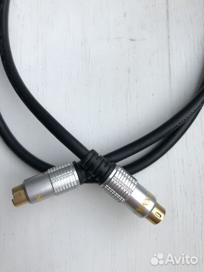 Видеокабель luxmann