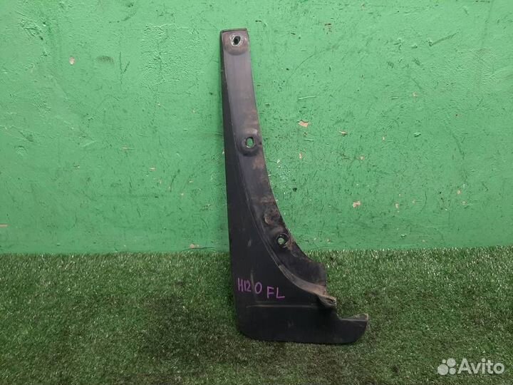 Брызговик передний левый Toyota RAV4 A30 2007