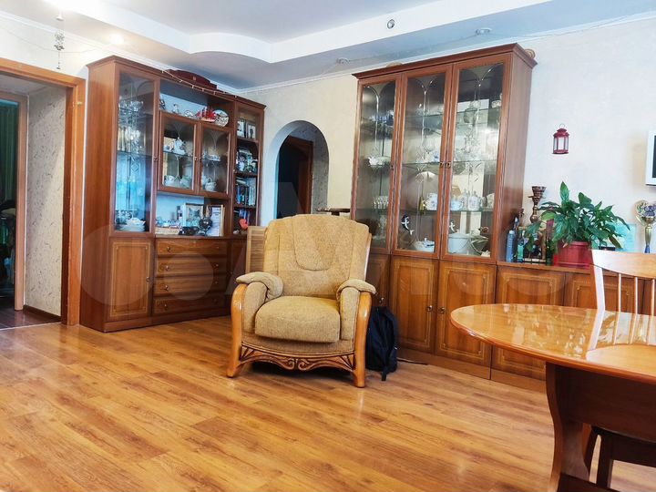 4-к. квартира, 80 м², 11/16 эт.