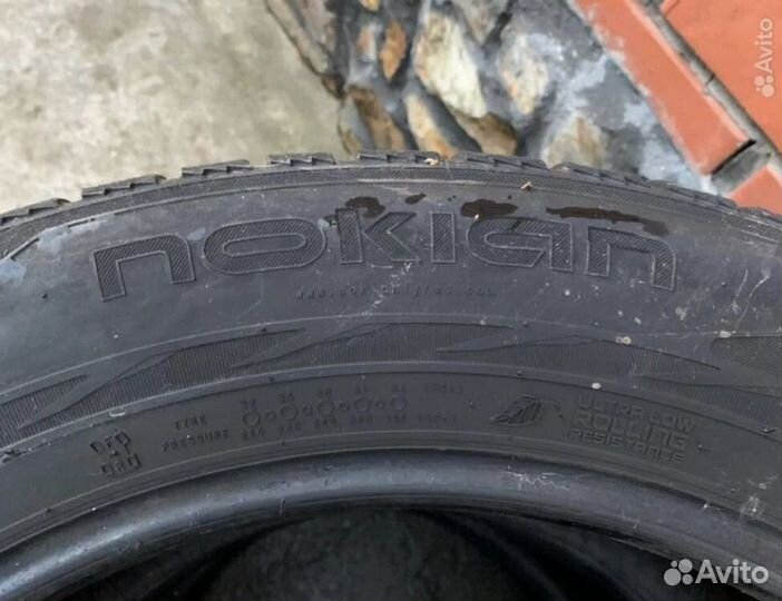 Nokian Tyres Hakkapeliitta R2 SUV 255/55 R19