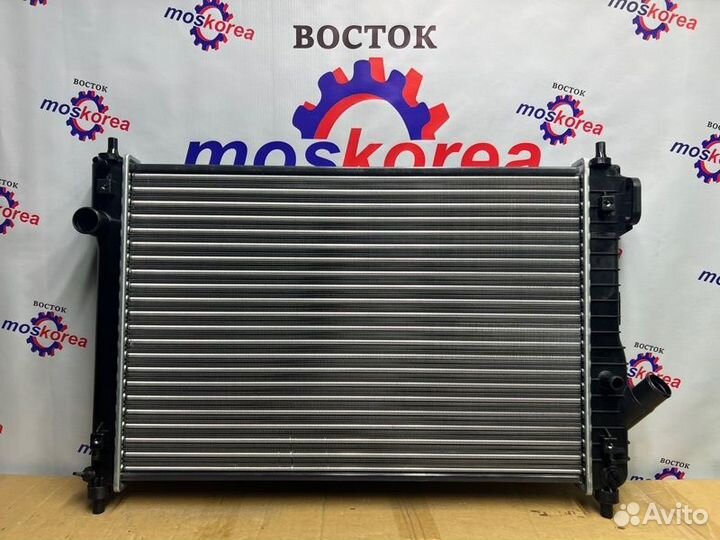 Радиатор охлаждения двигателя Chevrolet Aveo F14D4