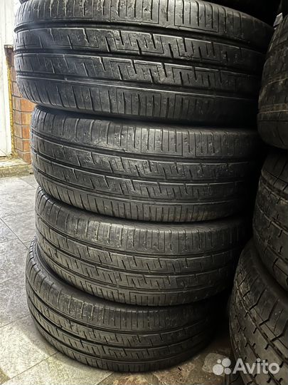 Nokian Tyres Hakka Van 215/65 R16C
