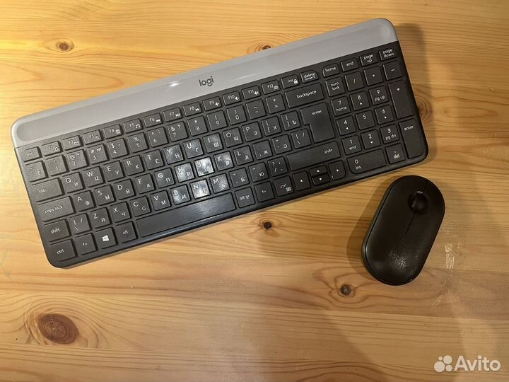 Комплект беспроводная клавиатура и мышь logitec