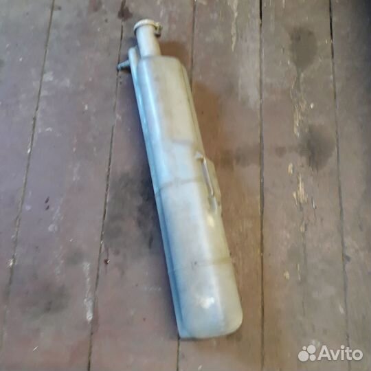 Расширительный бачок Мицубиси Лансер 9