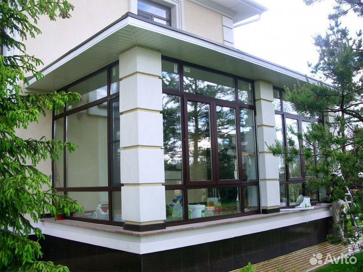 Алюминиевая дверь на веранду