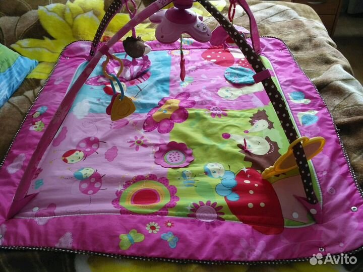 Развивающий игровой коврик 0+ TinyLove