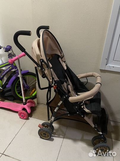 Коляска прогулочная трость