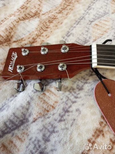 Гитара в комплекте