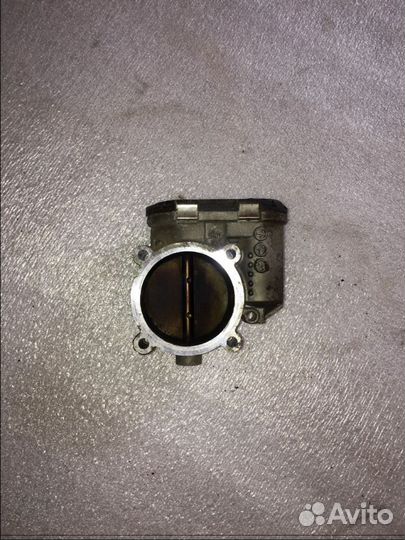 Заслонка дросельная Ауди A4 A6 A8