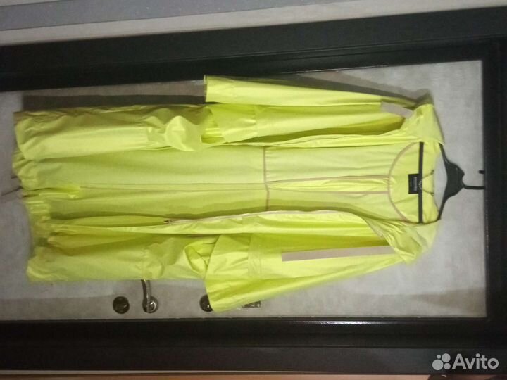 Плащ женский