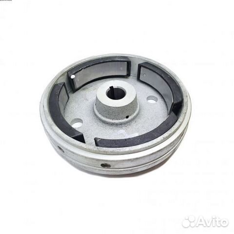 Маховик Tohatsu (Тохатсу) 9.8 л.с 2 такта