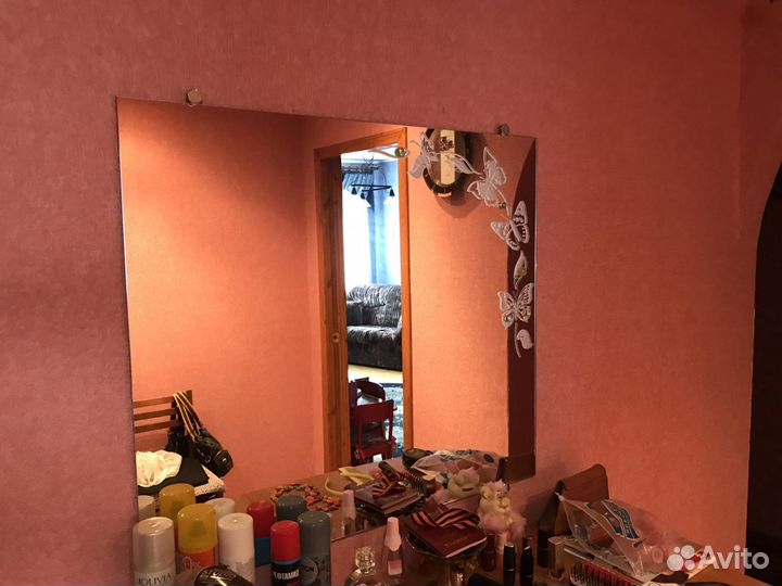 Зеркало с рисунком, камушками и крепежами