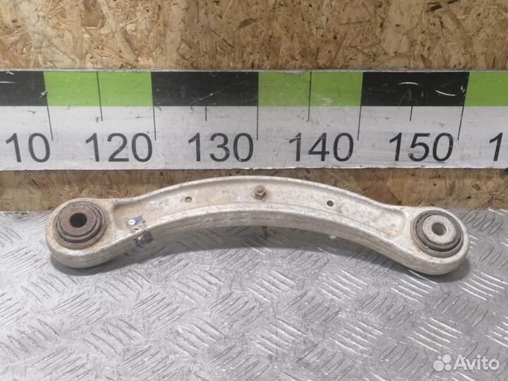 Рычаг задний верхний правый Porsche Cayenne