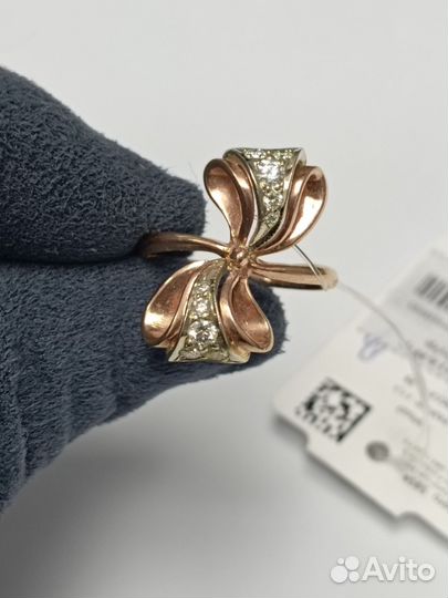 Золотое кольцо с бриллиантами, арт 32