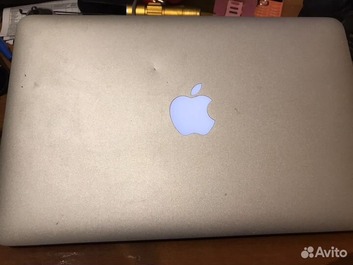 Apple MacBook Air 11 2011
