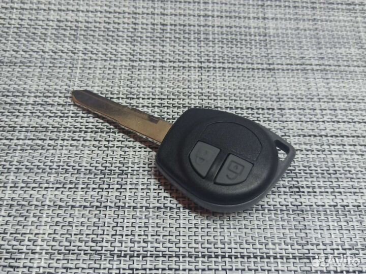 Ключ Suzuki Grand Vitara TS002