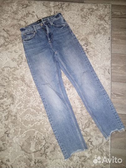Джинсы zara 32 размер