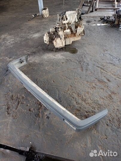 Бампер передний Volkswagen Golf MK2