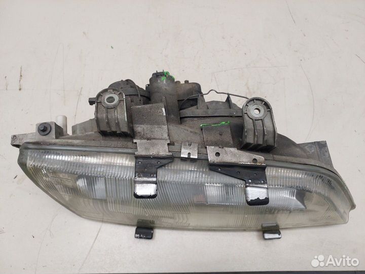 Фара (передняя) Nissan Primera P11, 1996