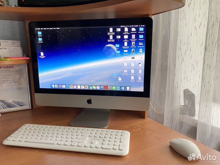 Apple iMac 21.5-inch, Mid 2011