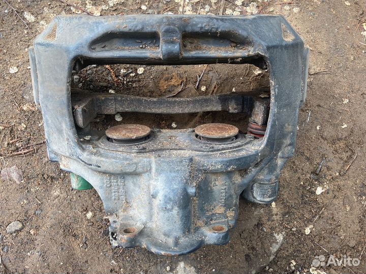 Суппорт mercedes axor