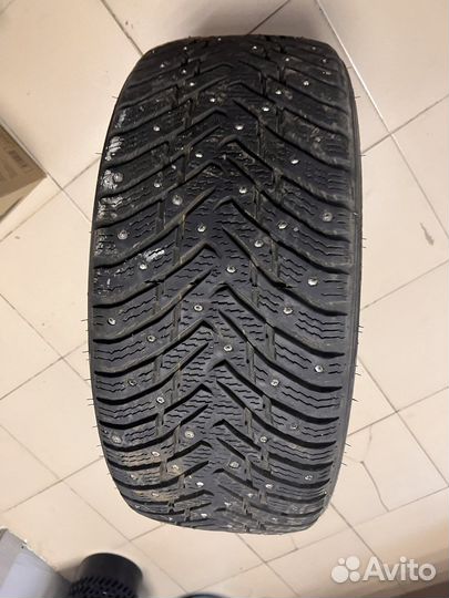Nokian Tyres Hakkapeliitta 8 225/45 R18