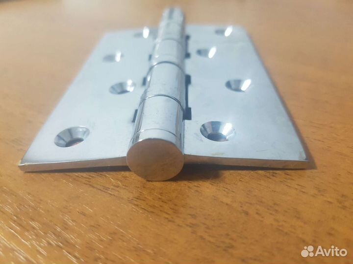 Петли для дверей