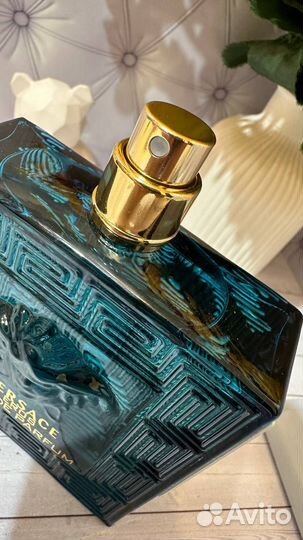 Versace Eros Eau DE Parfum 95 мл (тестер витрины)