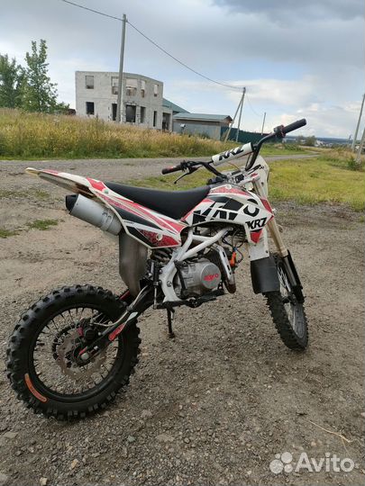 Питбайк kayo basic YX140 KRZ