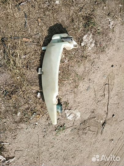 Бачок омывателя Форд фокус1