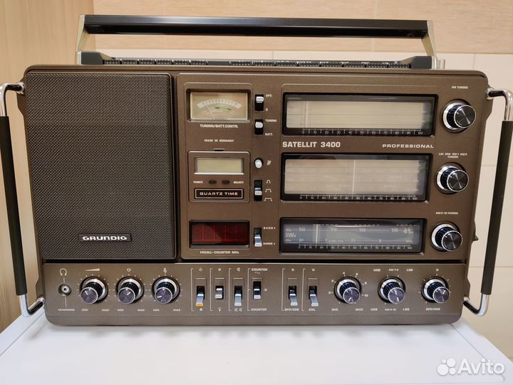 Радиоприемник Grundig Satellit 3400