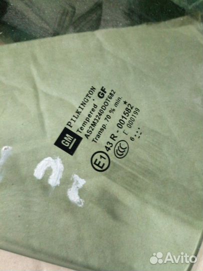 Стекло правой двери опель астра h купе GTS