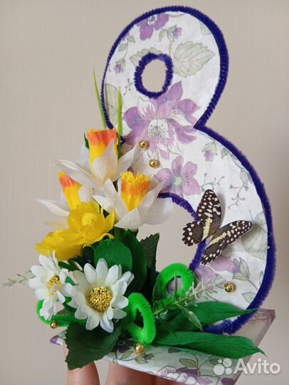 Поделка на 8 марта