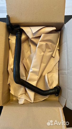 06L103213A вентиляционная трубка Audi a4