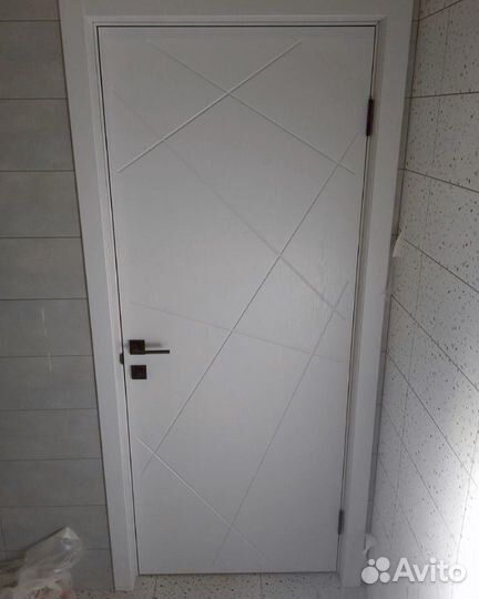 Двери межкомнатные из массива