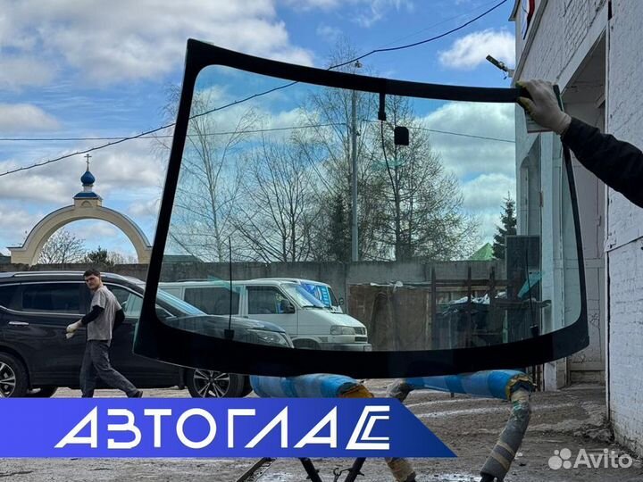 Стекло лобовое Skoda Octavia A5