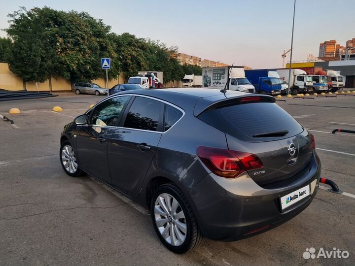 Opel Astra 1.6 AT, 2010, 183 000 км